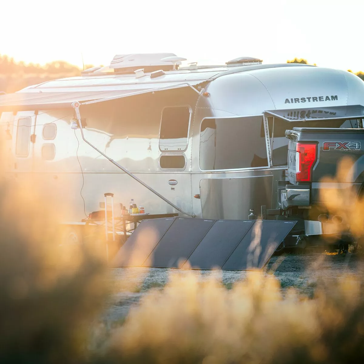 Goal Zero Batteries & Solar Power Ranger 300 Briefcase Solar Panel 6 Goal Zero Batteries & Solar Power Ranger 300 Briefcase Solar Panel - Image 6