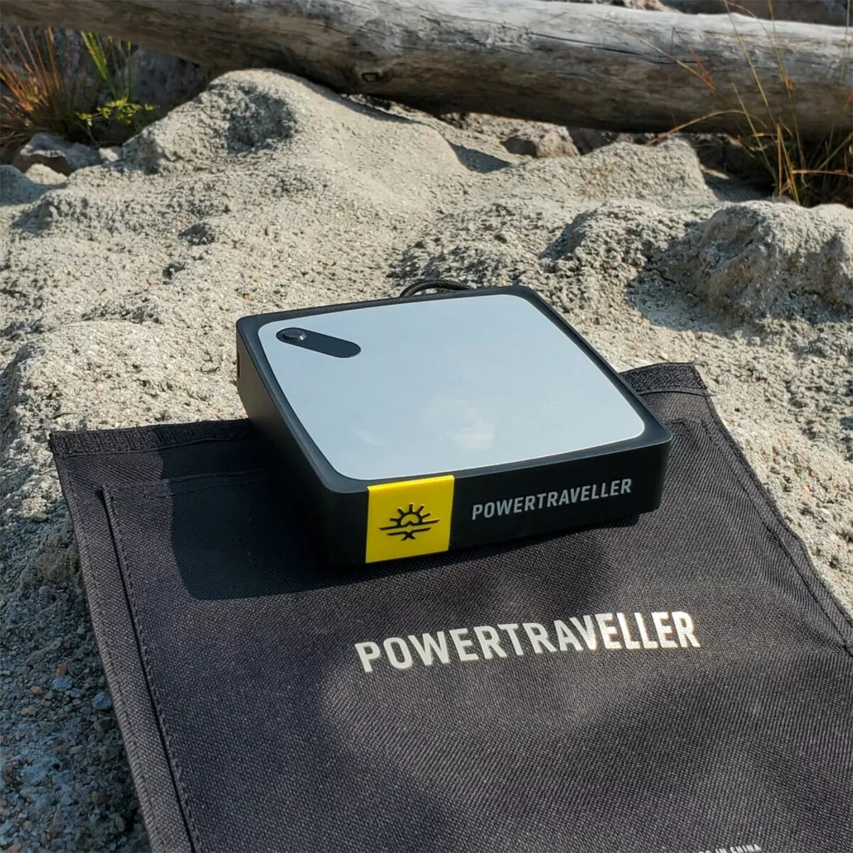 Powertraveller Batteries & Solar Power Phoenix 90 Charger 2 Powertraveller Batteries & Solar Power Phoenix 90 Charger - Image 2
