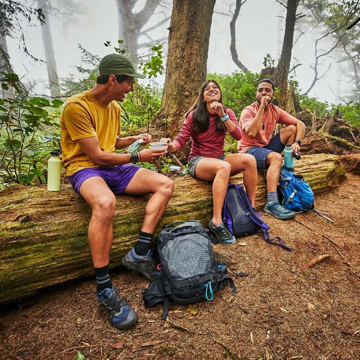 Hydro Flask Water Bottles 32oz Wide Mouth Flex Cap 2.0 Water Bottle 9 Hydro Flask Water Bottles 32oz Wide Mouth Flex Cap 2.0 Water Bottle - Image 9